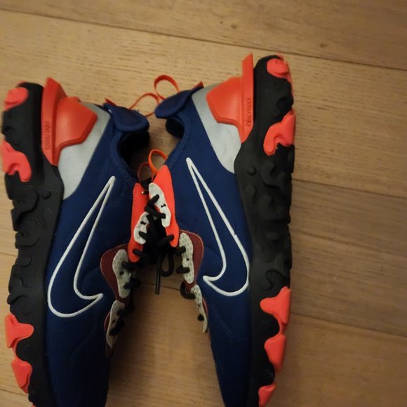 Nike React Vision 3M™ By You Custom Shoe - Picture 5 of 6